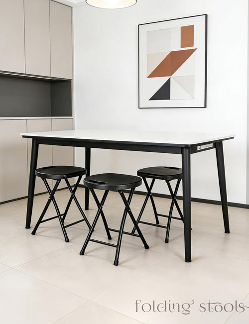 18 Inch Folding Stool with Handle A831