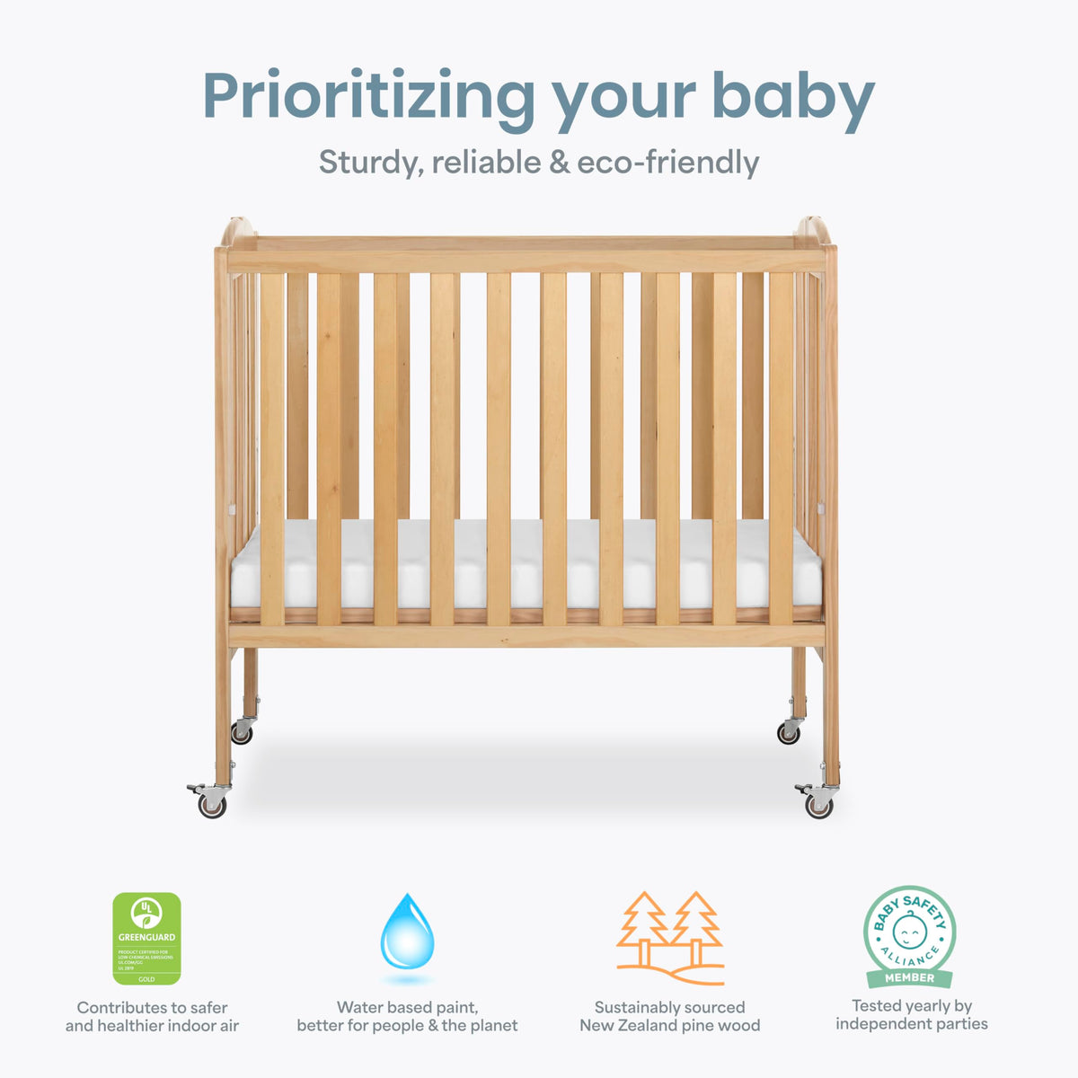 2-in-1 Portable Mini Crib with Mattress B207