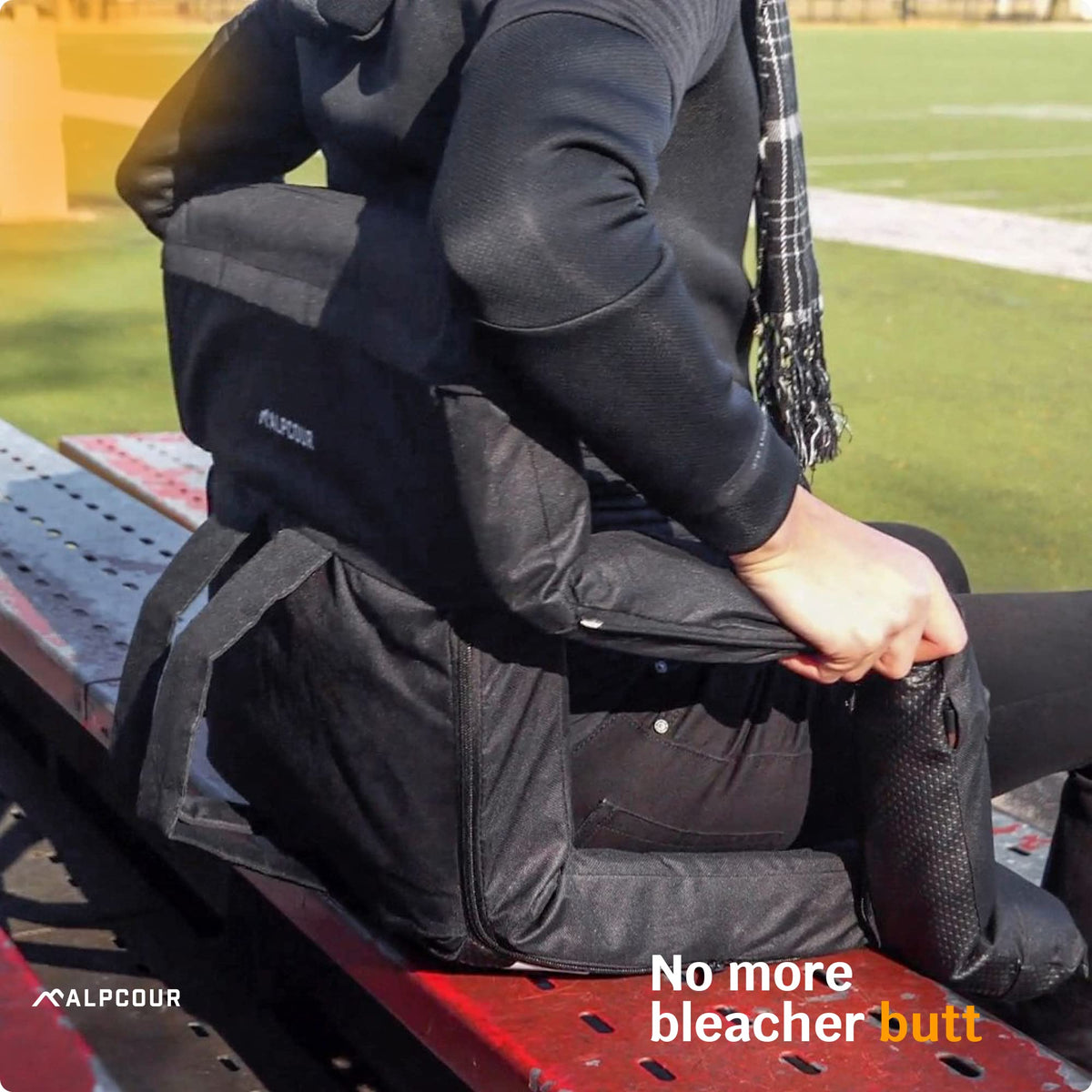 Stadium Seats with Back Support, Padded Cushion, Armrests, Side Pockets Q7733