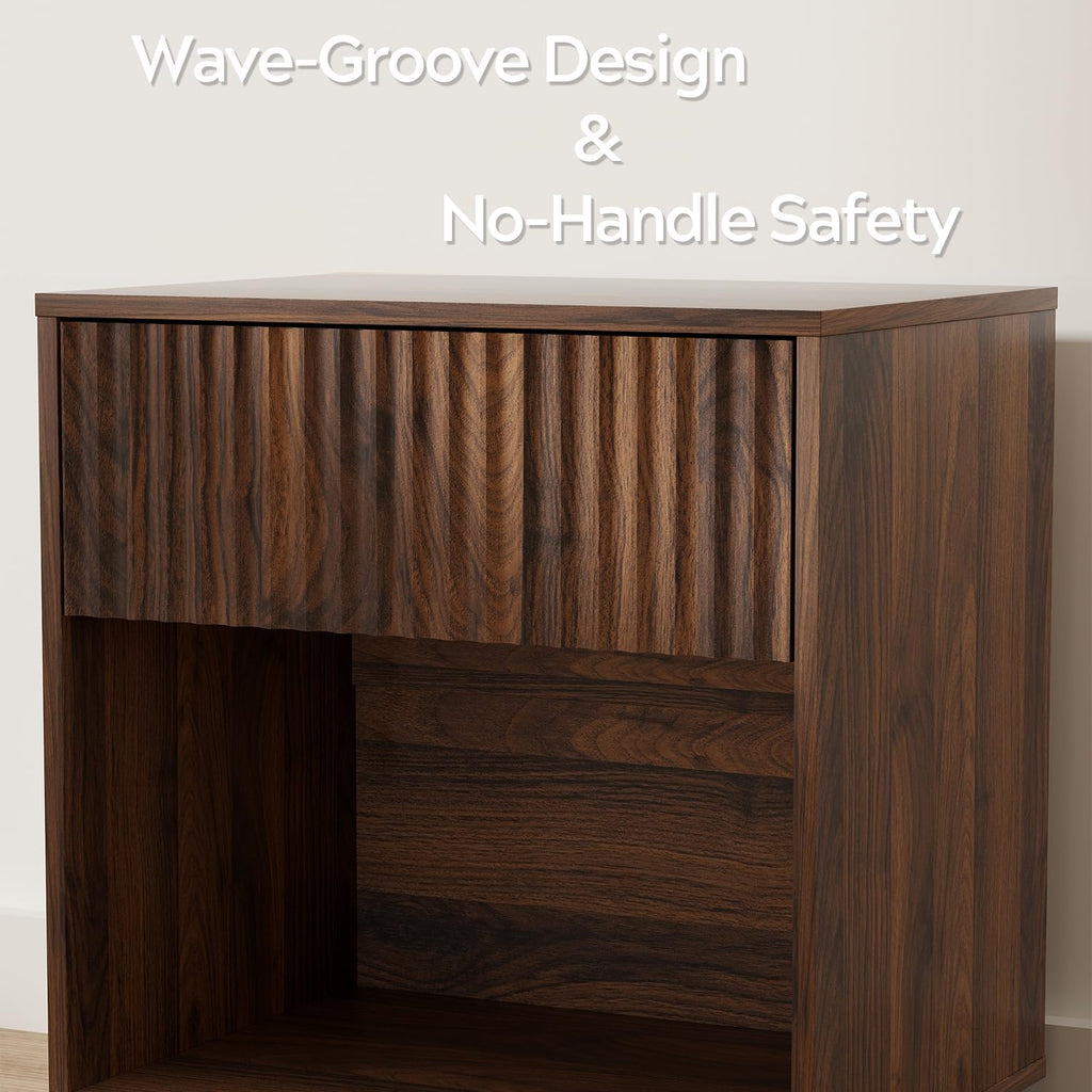 22" Fluted Nightstand Set of 2 J8138