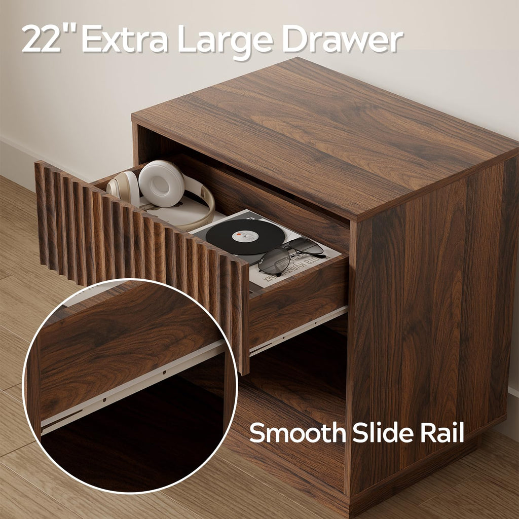 22" Fluted Nightstand Set of 2 J8138