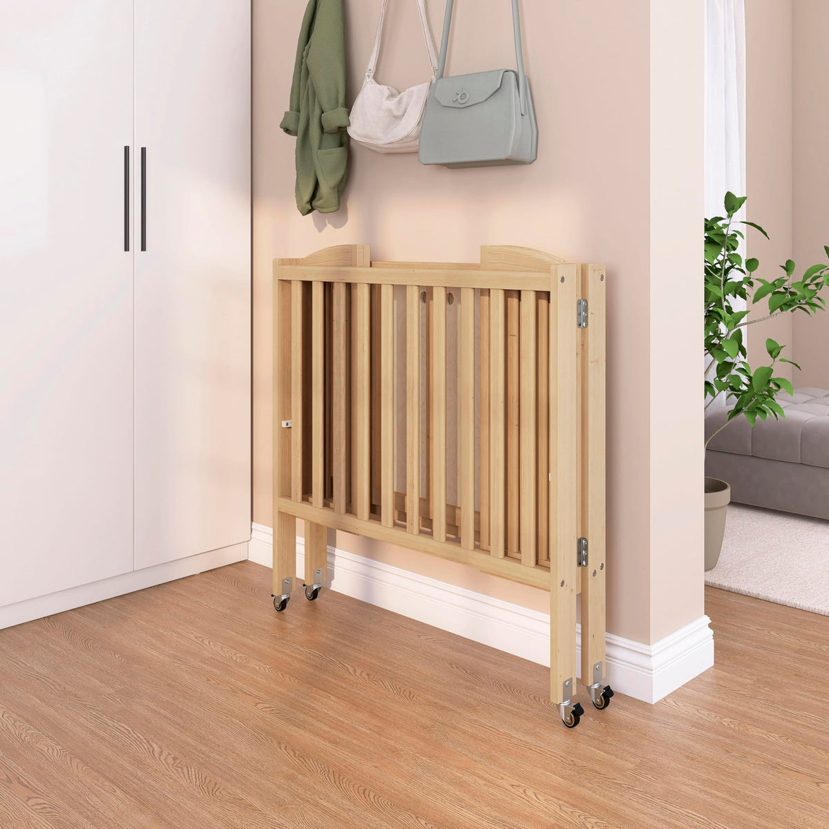 2-in-1 Portable Mini Crib with Mattress B207