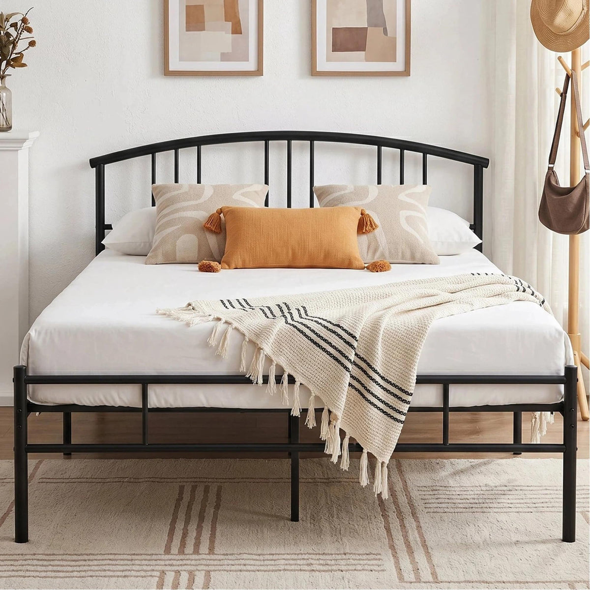 Full Metal Platform Bed Frame with Headboard and Footboard Q52426