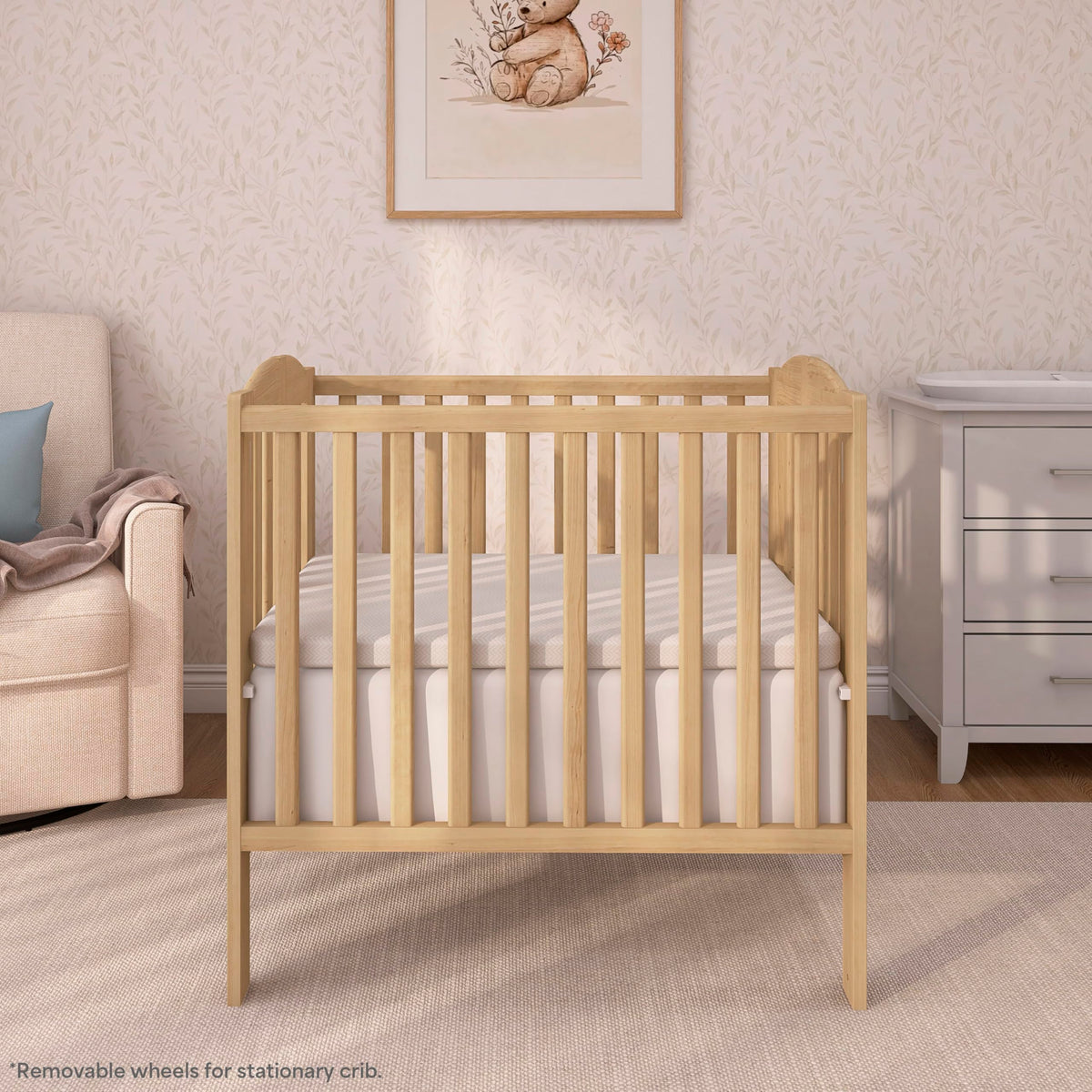 2-in-1 Portable Mini Crib with Mattress B207